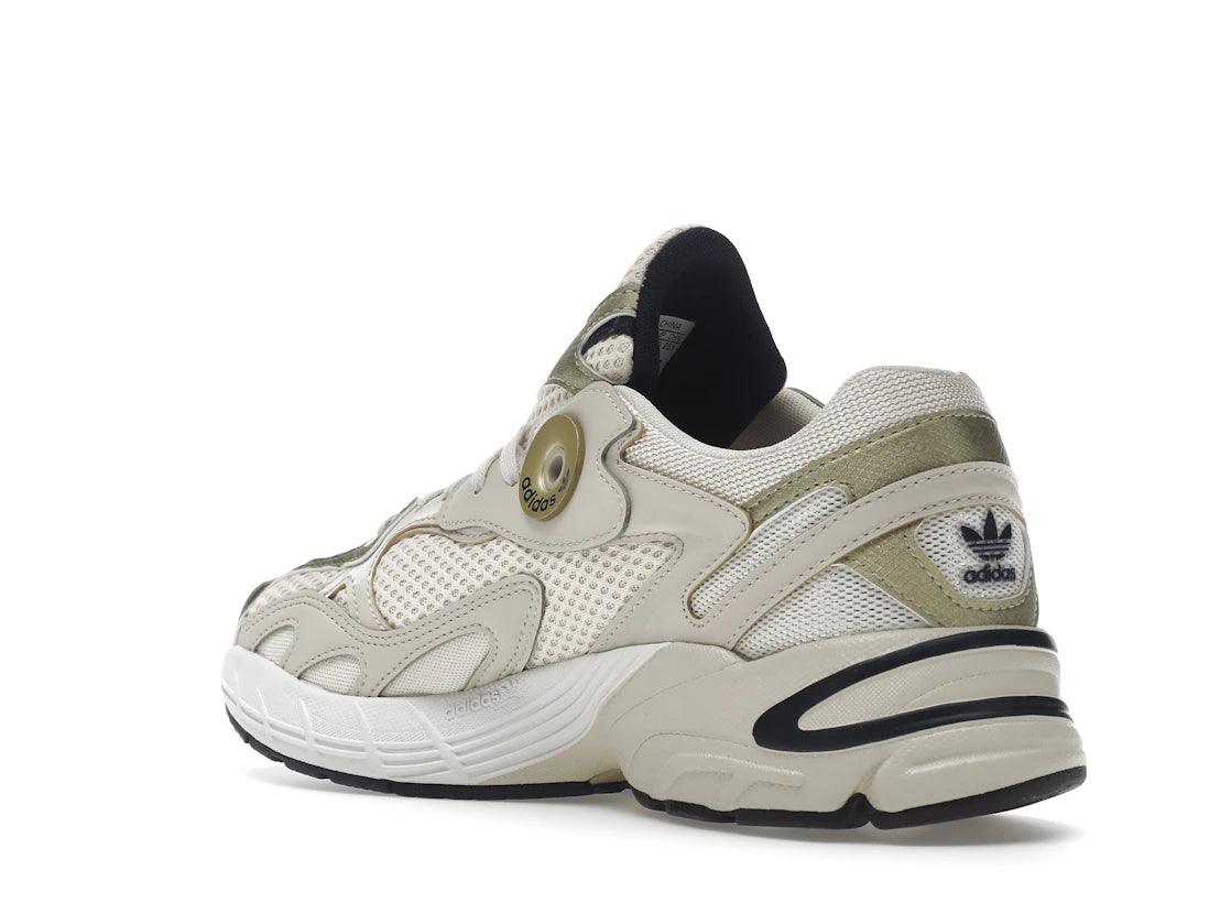 adidas Astir Bliss Light Gold Metallic (Women's) - vue secondaire B
