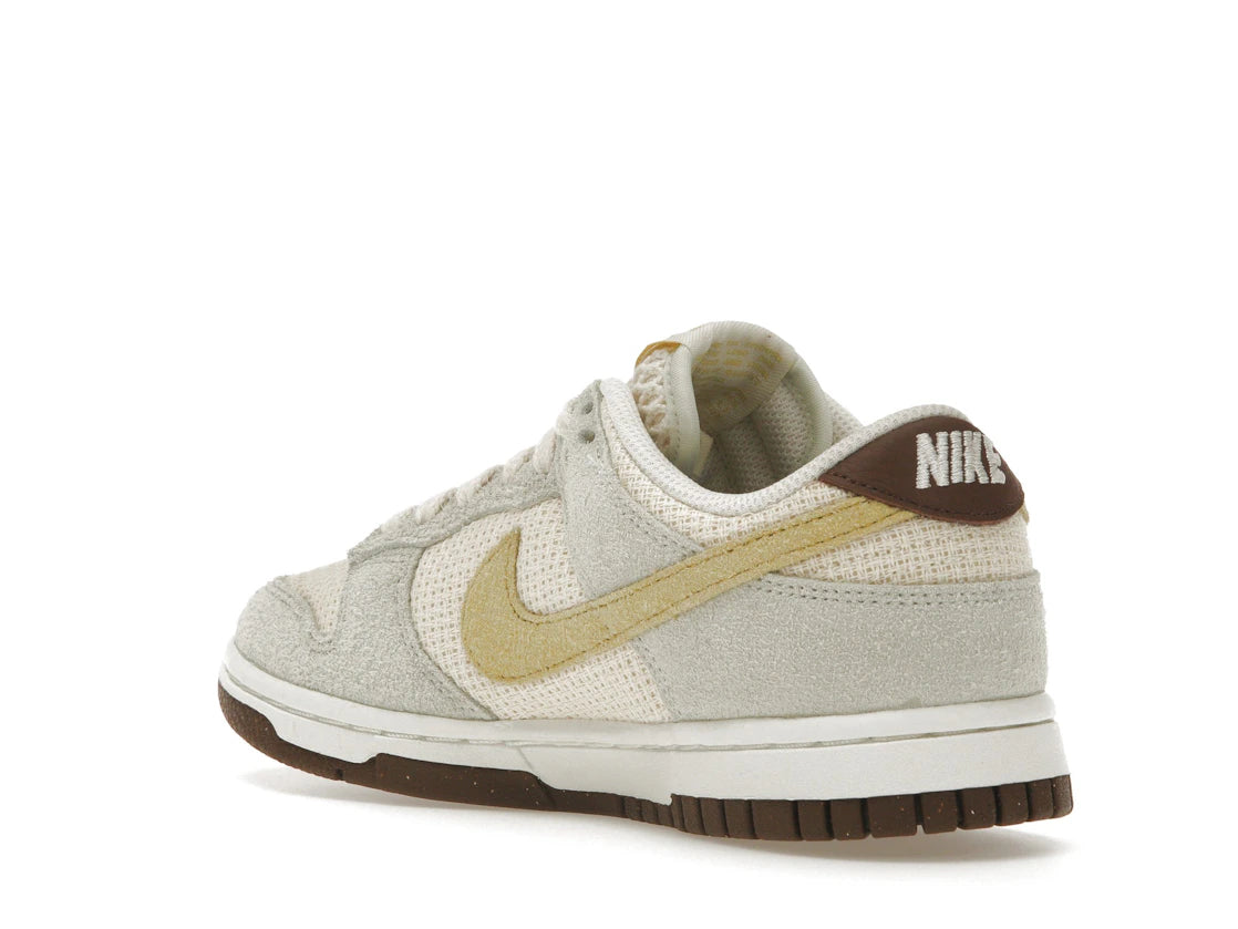 Nike Dunk Low Coconut Milk (Women's) - vue secondaire B