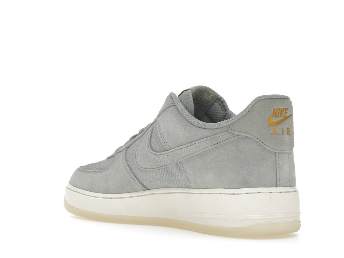 Nike Air Force 1 Low '07 LV8 Light Smoke Grey Metallic Gold Pale Ivory - vue secondaire B