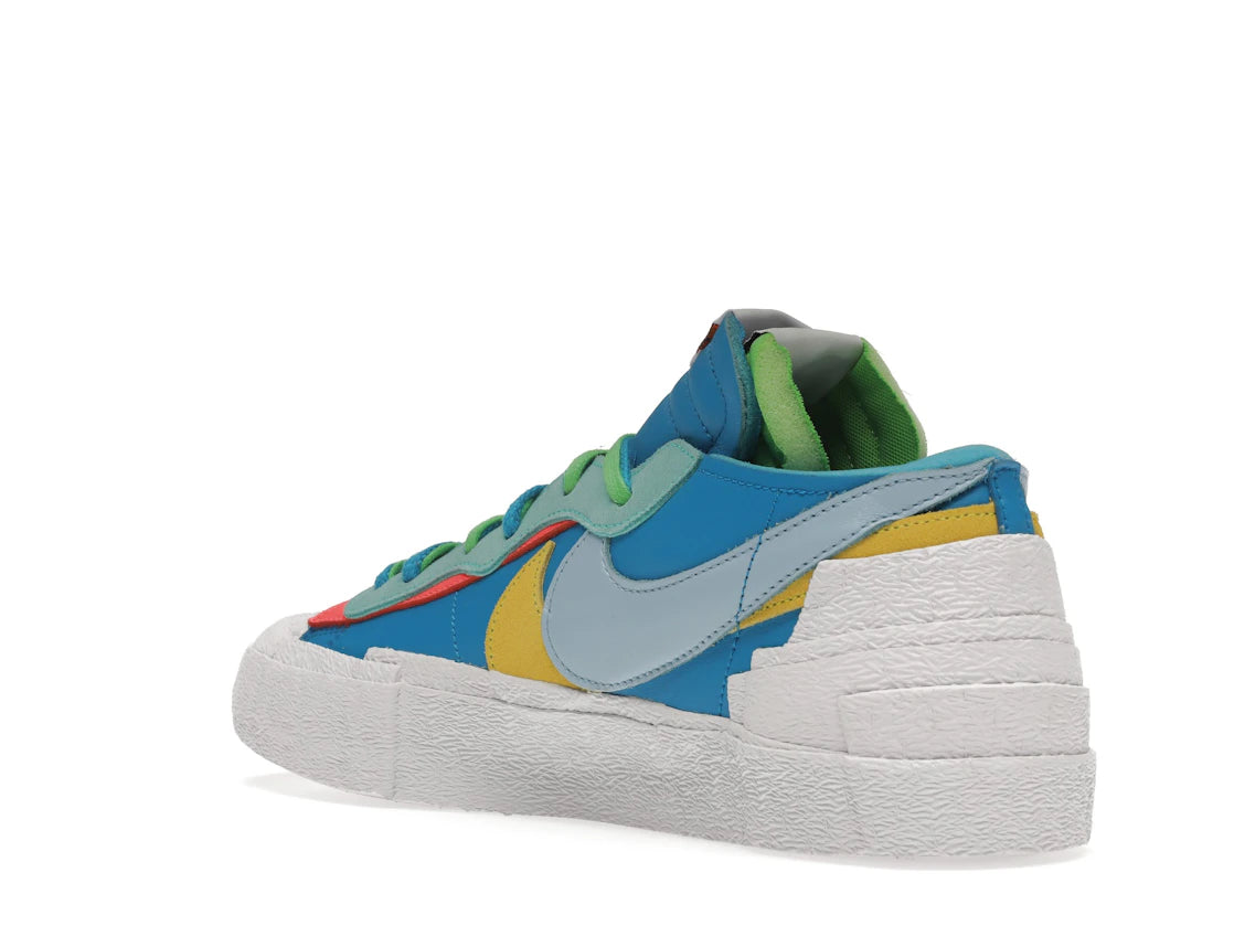 Nike Blazer Low sacai KAWS Neptune Blue - vue secondaire B
