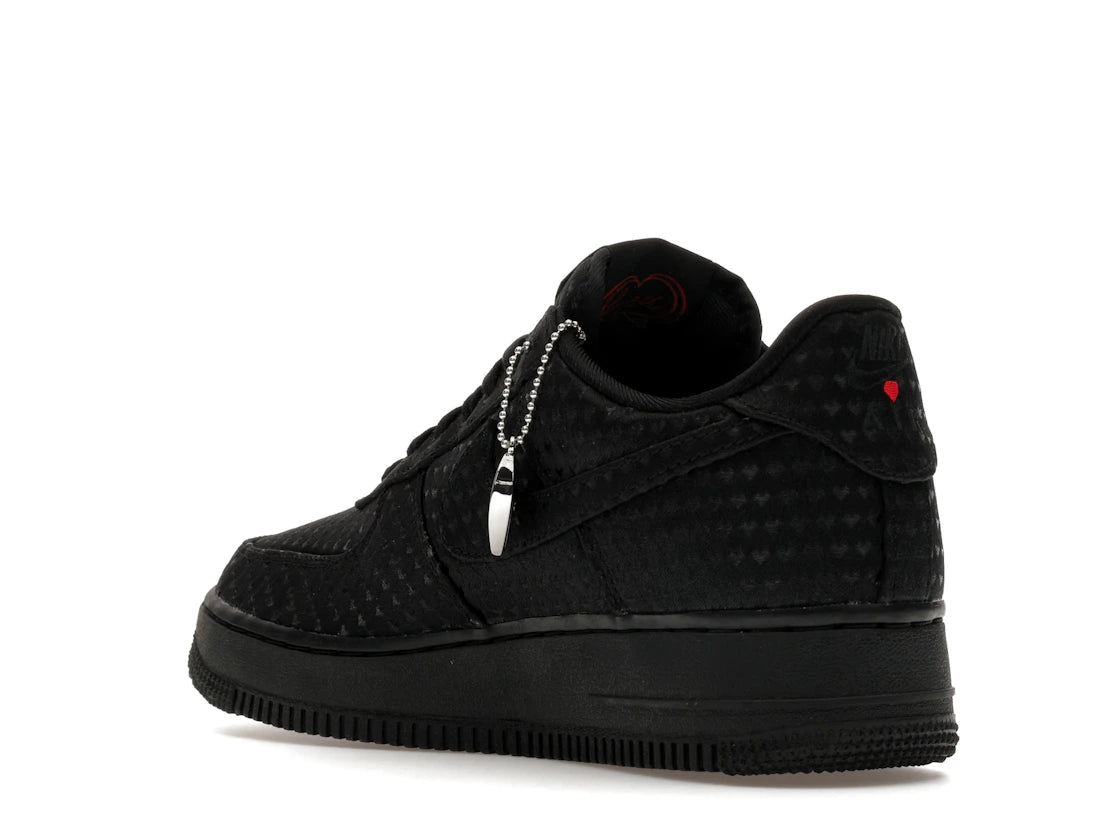 Nike Air Force 1 Low Valentine's Day Black (2026) - vue secondaire B