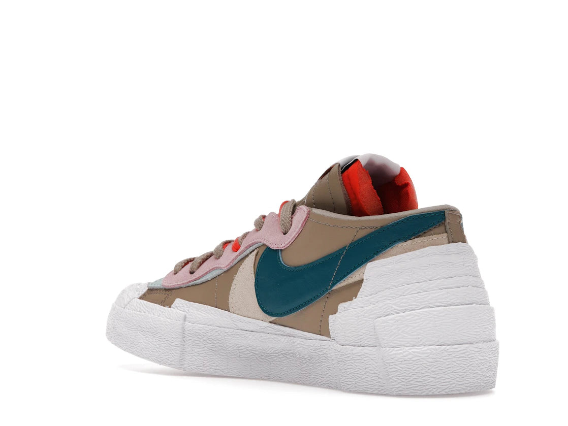 Nike Blazer Low sacai KAWS Reed - vue secondaire B