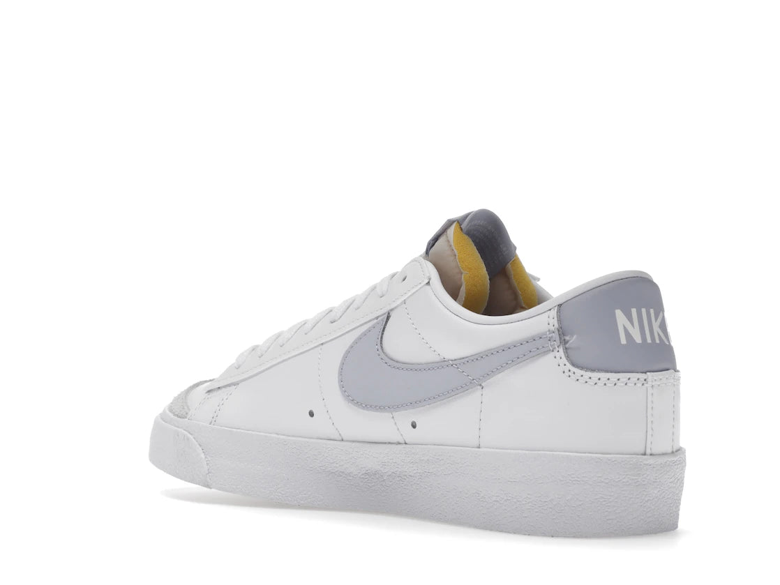 Nike Blazer Low Ghost (Women's) - vue secondaire B