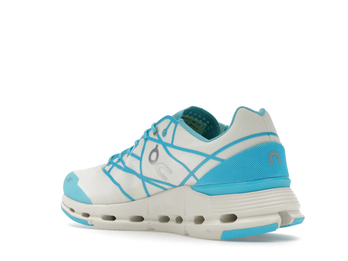 On Running Cloudnova Z5 White Cyan - vue secondaire B