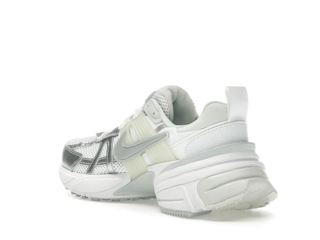 Nike V2K Run Metallic Silver White (Women's) - vue secondaire B