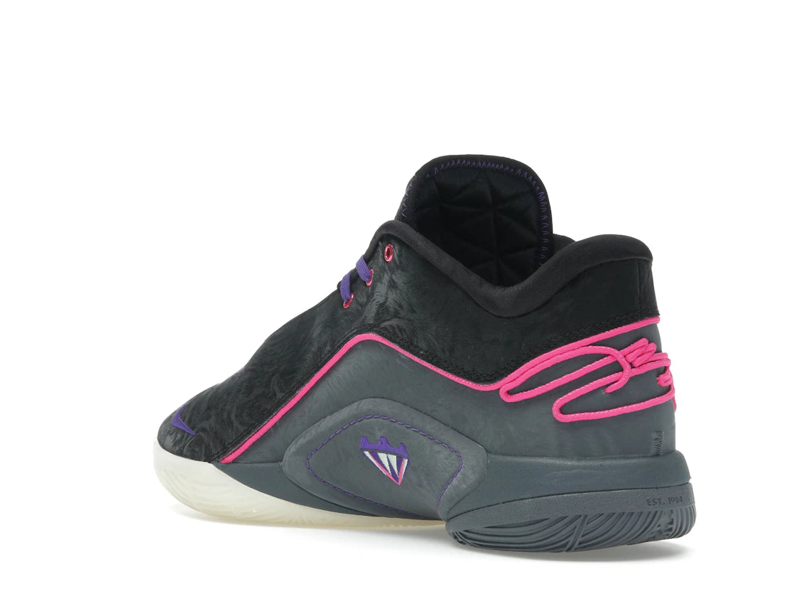 Nike LeBron 22 Blacklight - vue secondaire B