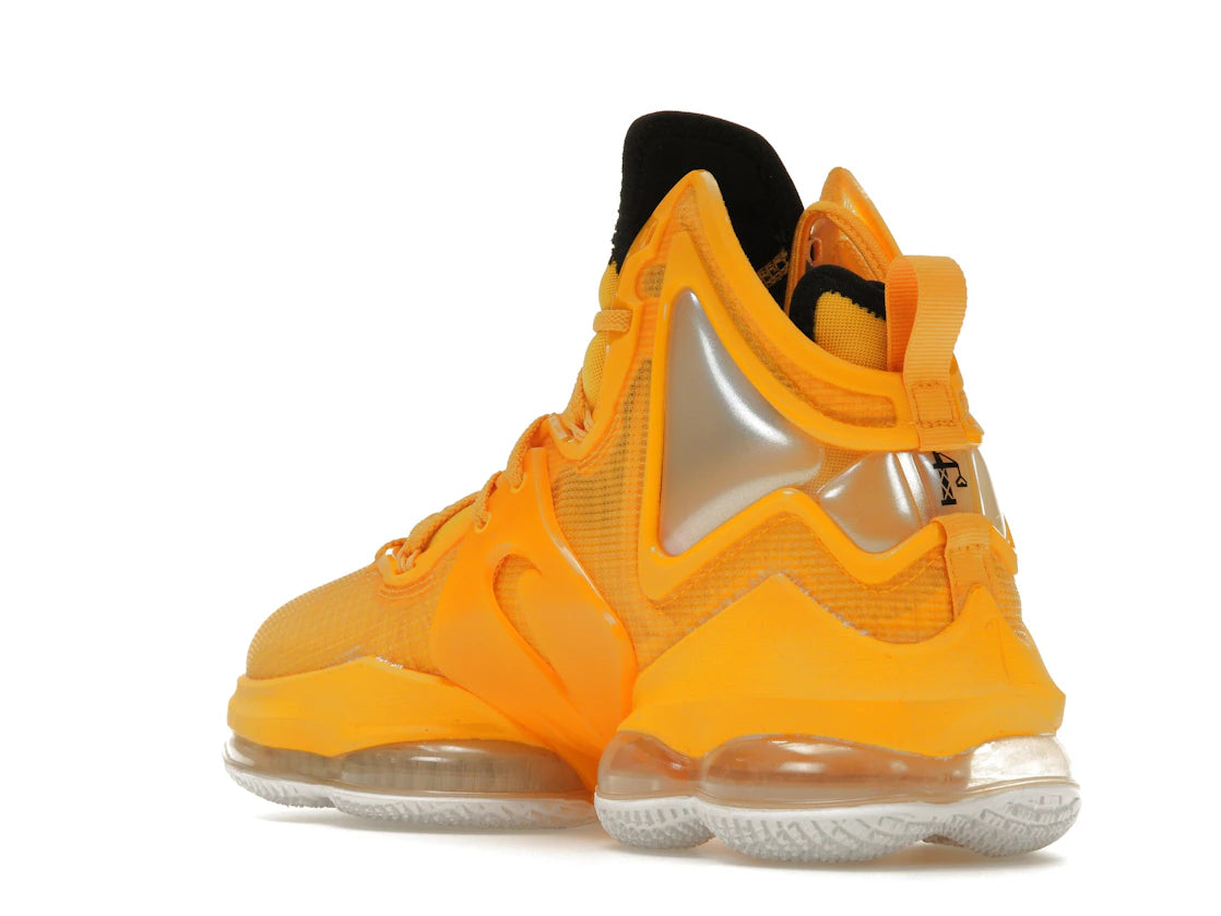 Nike LeBron 19 Hard Hat - vue secondaire B