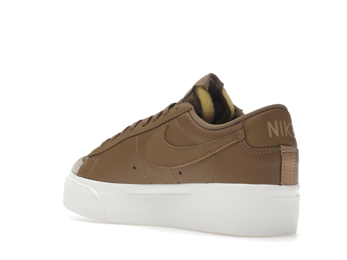 Nike Blazer Low Platform Dark Driftwood (Women's) - vue secondaire B