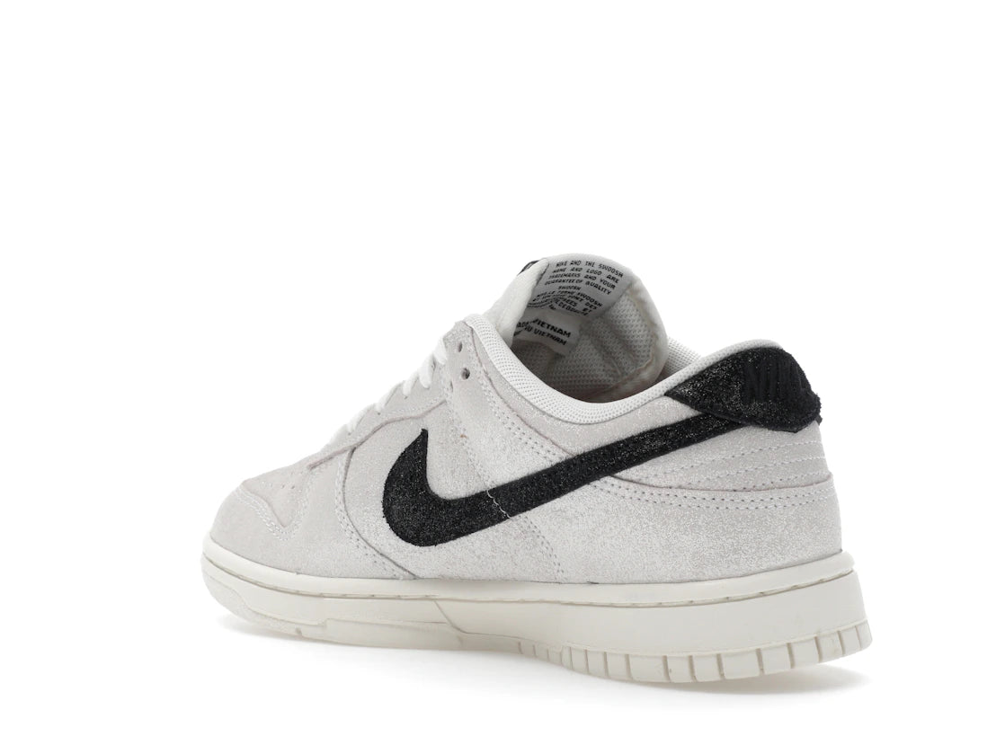 Nike Dunk Low SE White Black Team Red (Women's) - vue secondaire B