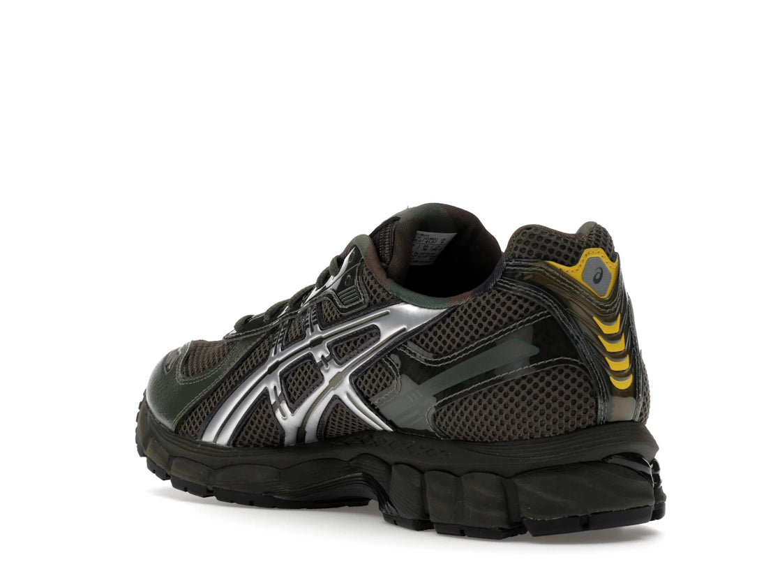 ASICS Gel-Kayano 12.1 Kith Marvel vs. Capcom Guile (Comic Not Included) - vue secondaire B