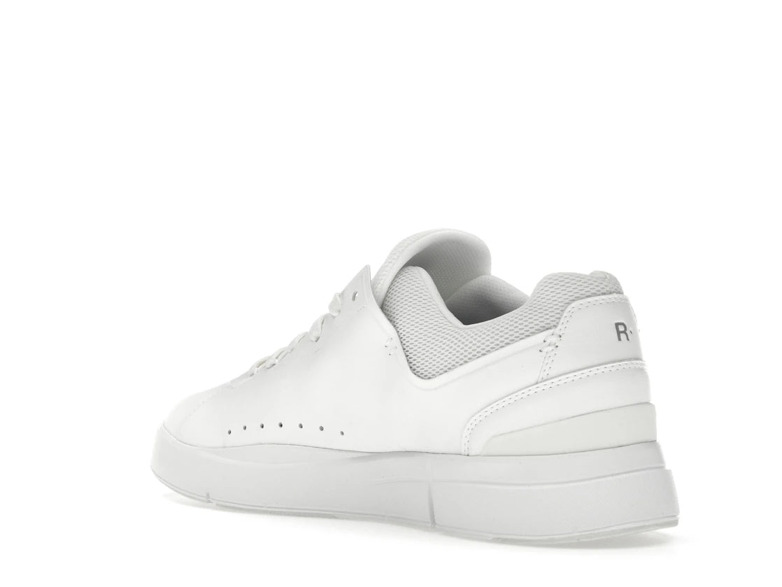 On The Roger Advantage All White - vue secondaire B