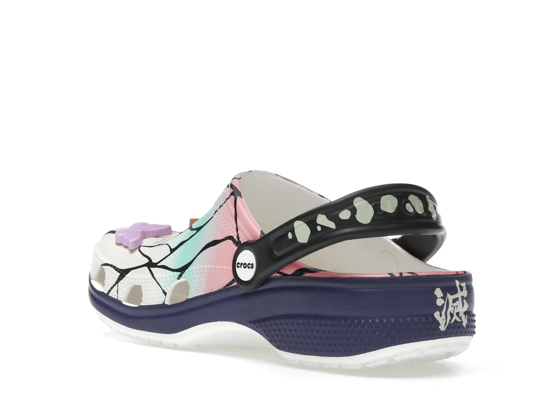 Crocs Classic Clog Demon Slayer Shinobu Kocho - vue secondaire B