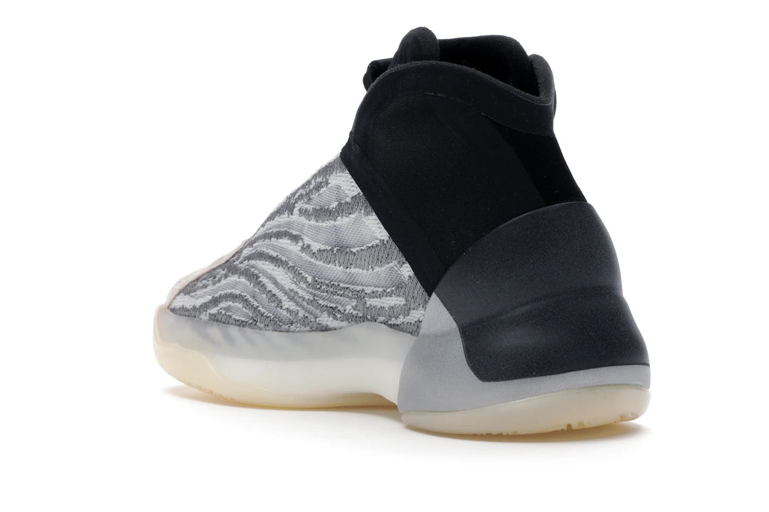 adidas Yeezy QNTM Lifestyle Model (Kids) - vue secondaire B