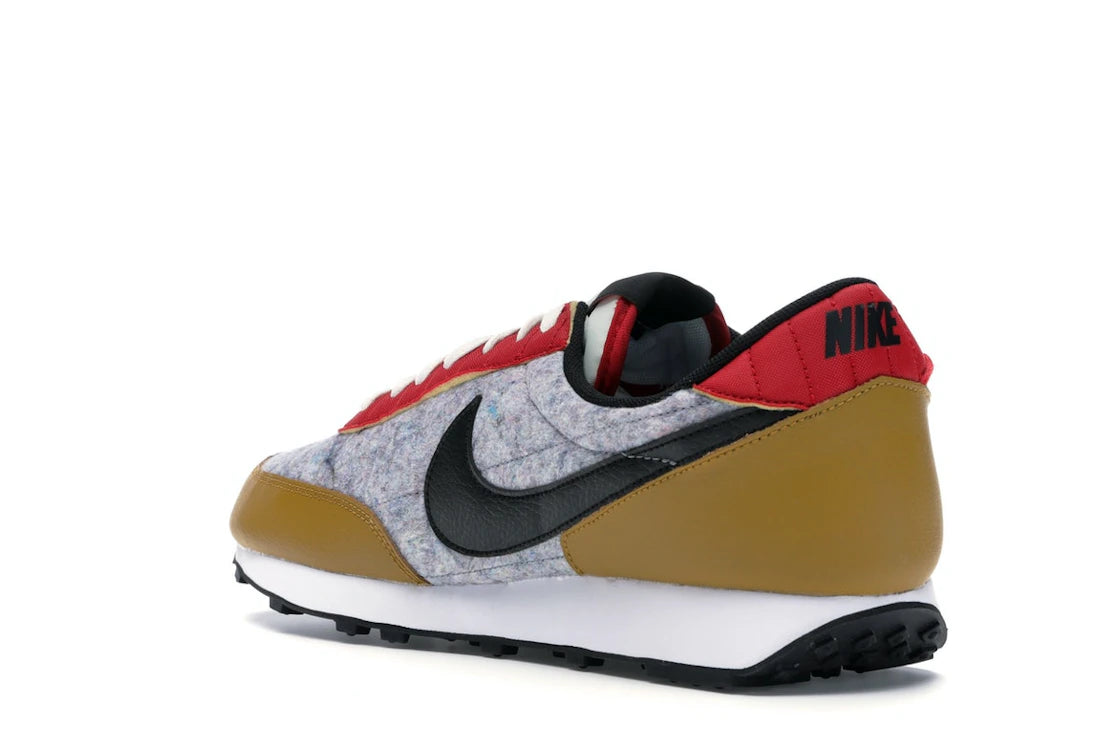 Nike Daybreak University Red Gold Suede (Women's) - vue secondaire B