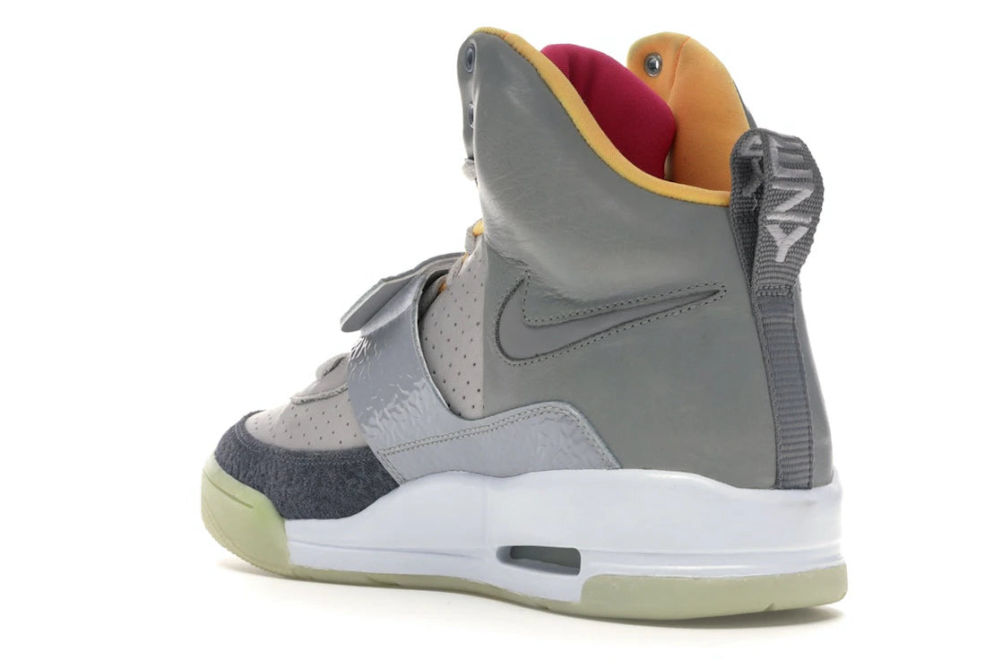 Nike Air Yeezy 1 Zen Grey - vue secondaire B