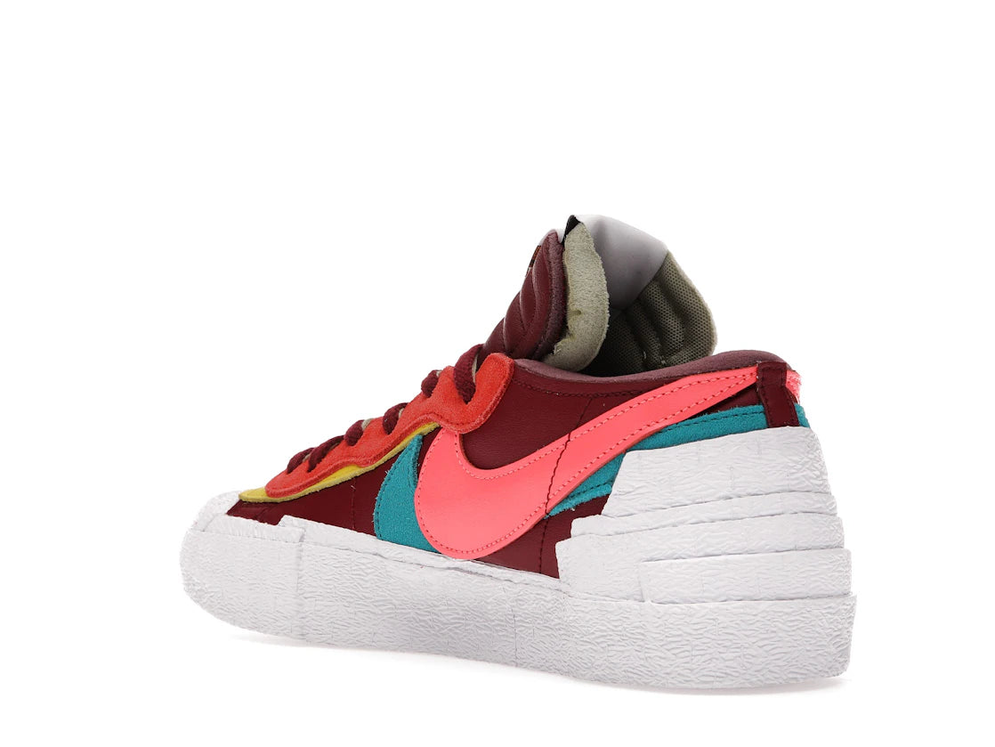 Nike Blazer Low sacai KAWS Red - vue secondaire B