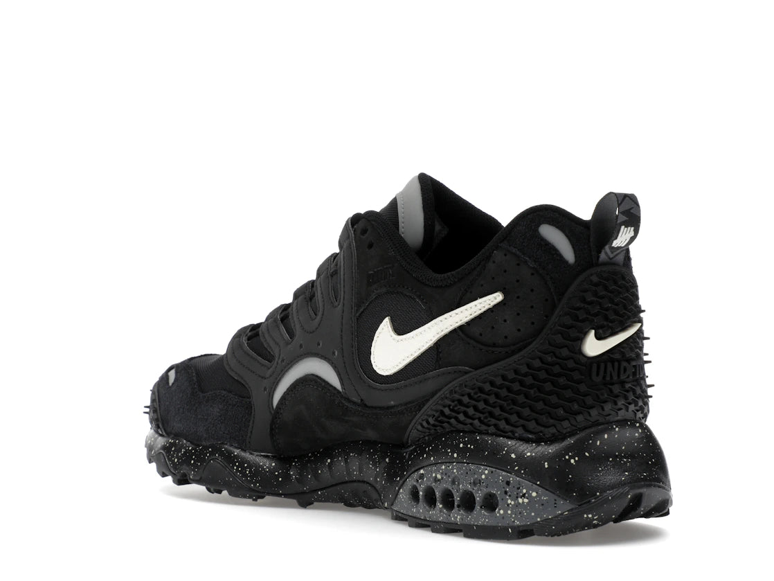 Nike Air Terra Humara Undefeated Black - vue secondaire B