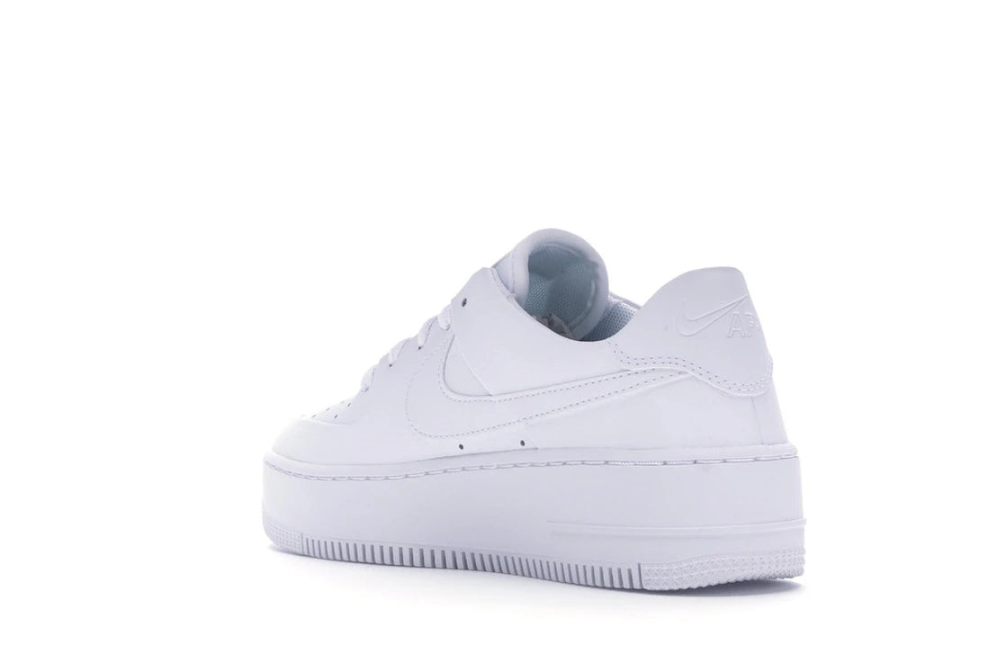Nike Air Force 1 Sage Low Triple White (Women's) - vue secondaire B