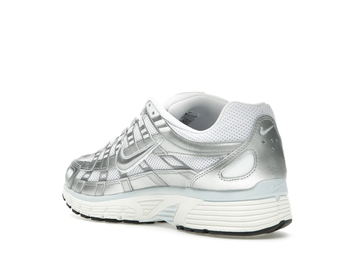 Nike P-6000 White Blue Tint Sail Metallic Silver (Women's) - vue secondaire B