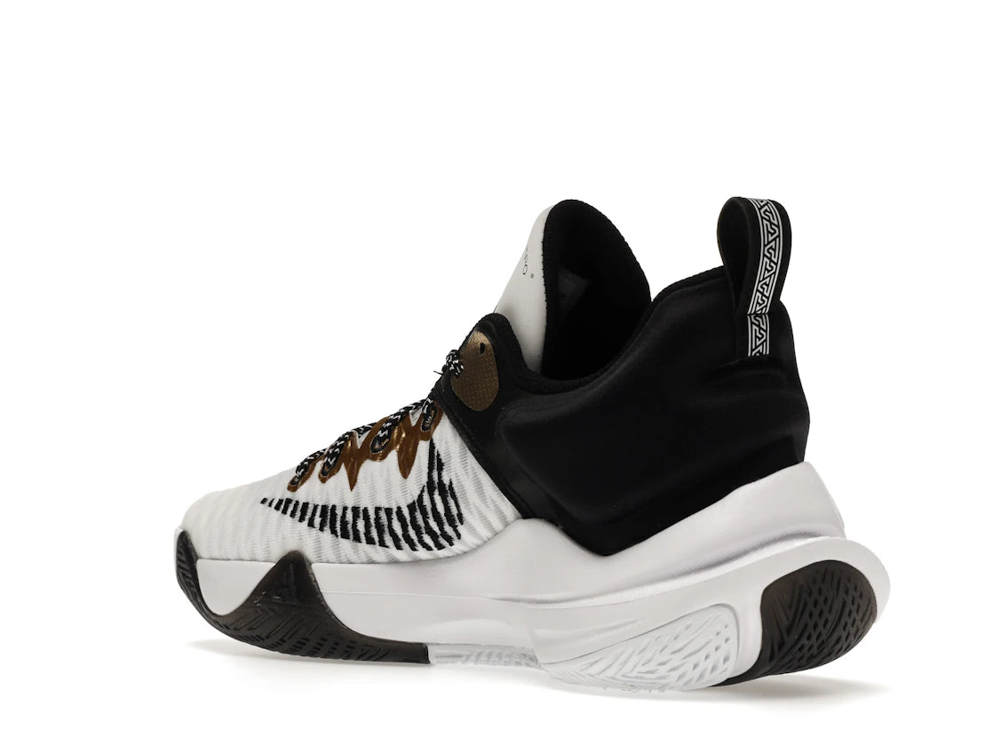 Nike Giannis Immortality Championship (Translucent Black Sole) - vue secondaire B