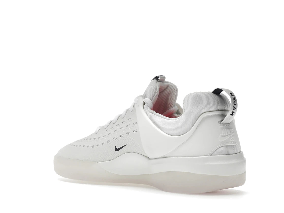 Nike SB Nyjah 3 White Black - vue secondaire B