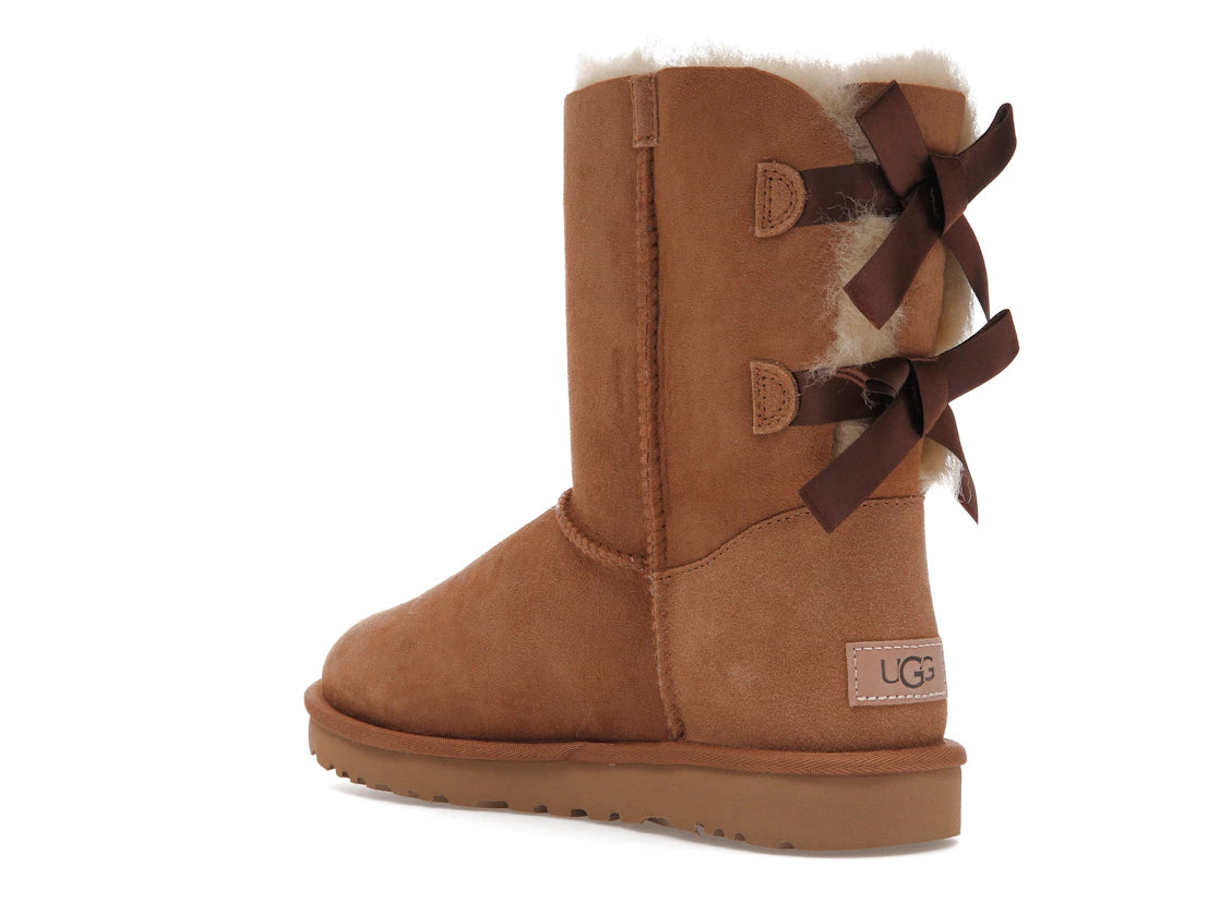UGG Bailey Bow II Boot Chestnut (Women's) - vue secondaire B