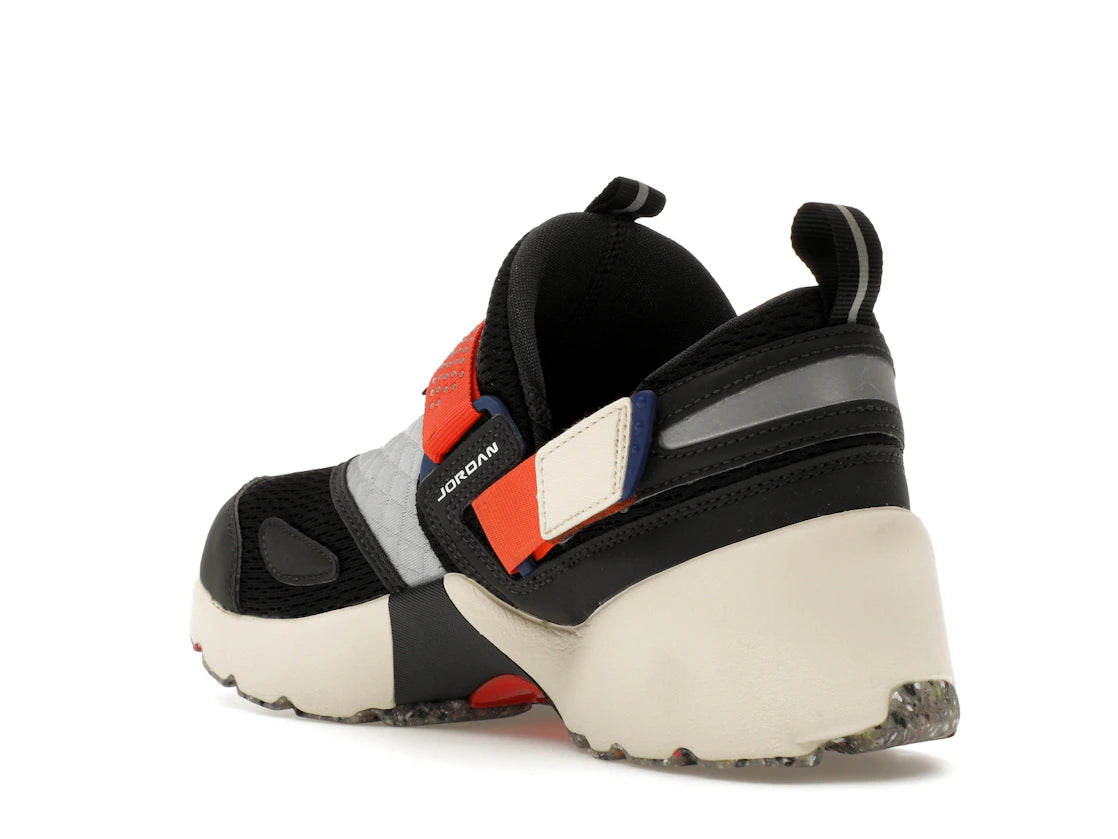 Jordan Trunner LX Rare Air (Women's) - vue secondaire B