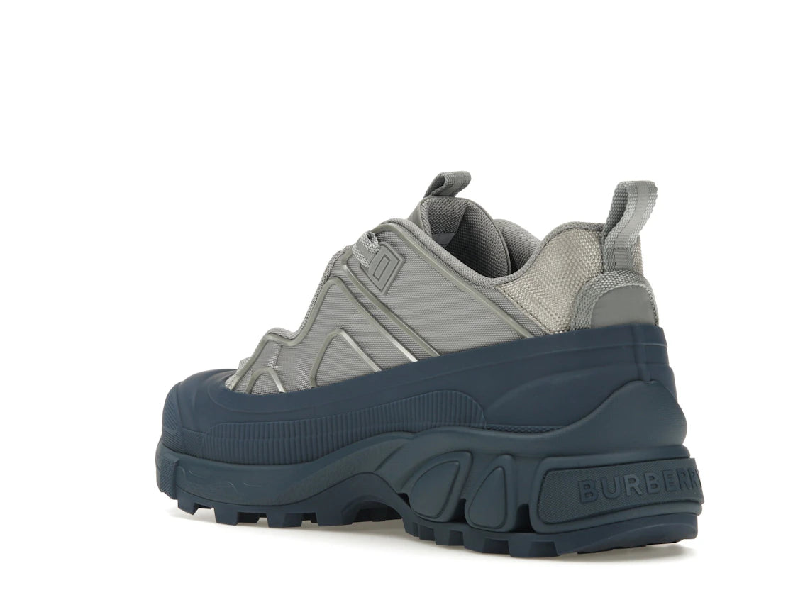 Burberry Arthur Warm Grey Oceanic Blue - vue secondaire B