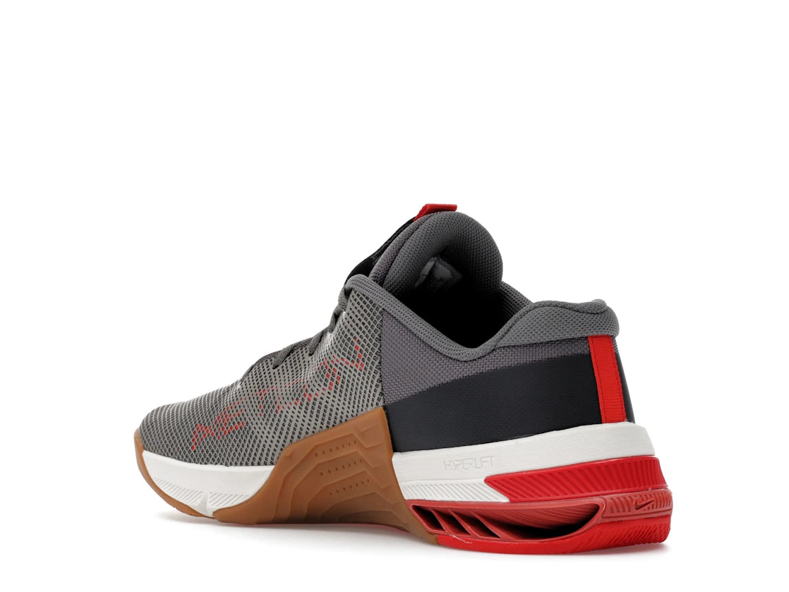 Nike Metcon 8 Flat Pewter Flat Pewter Light Crimson Gum - vue secondaire B