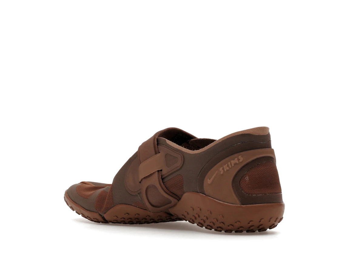 Nike Rift Mesh SKIMS Archaeo Brown (Women's) - vue secondaire B