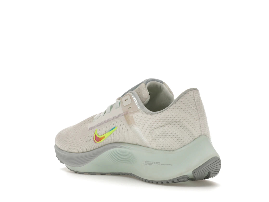 Nike Air Zoom Pegasus 38 Premium Summit White Aura Volt (Women's) - vue secondaire B