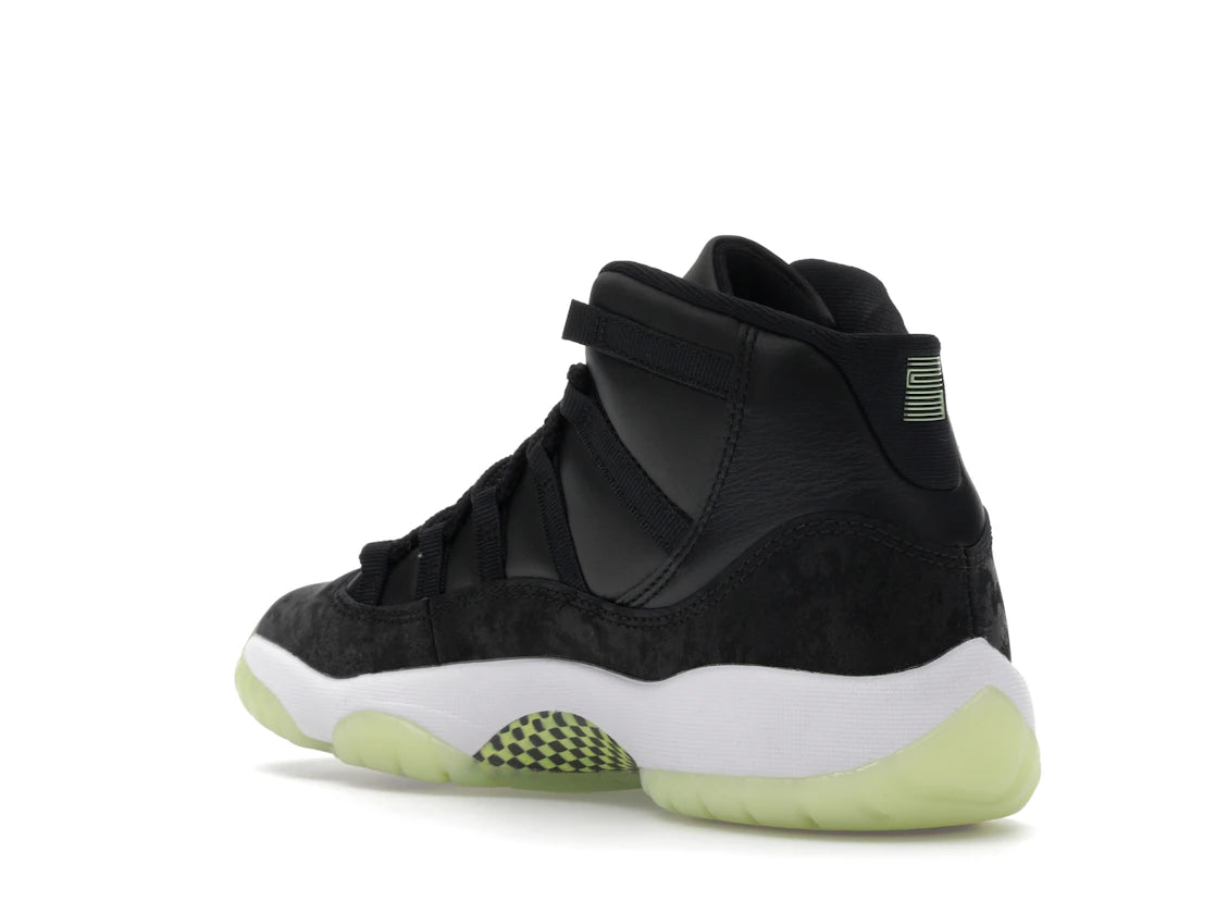 Jordan 11 Retro Black Barely Volt (GS) - vue secondaire B