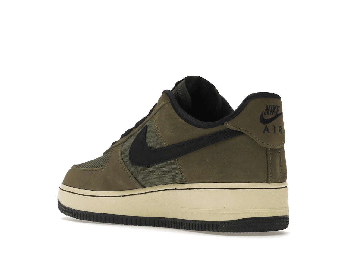 Nike Air Force 1 Low SP Undefeated Ballistic Dunk vs. AF1 - vue secondaire B