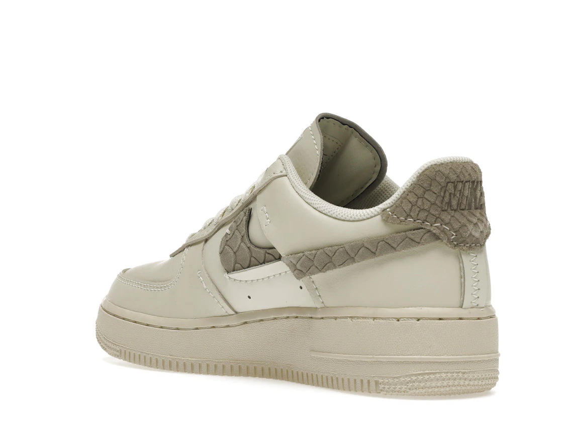 Nike Air Force 1 Low LXX Sea Glass Python (Women's) - vue secondaire B