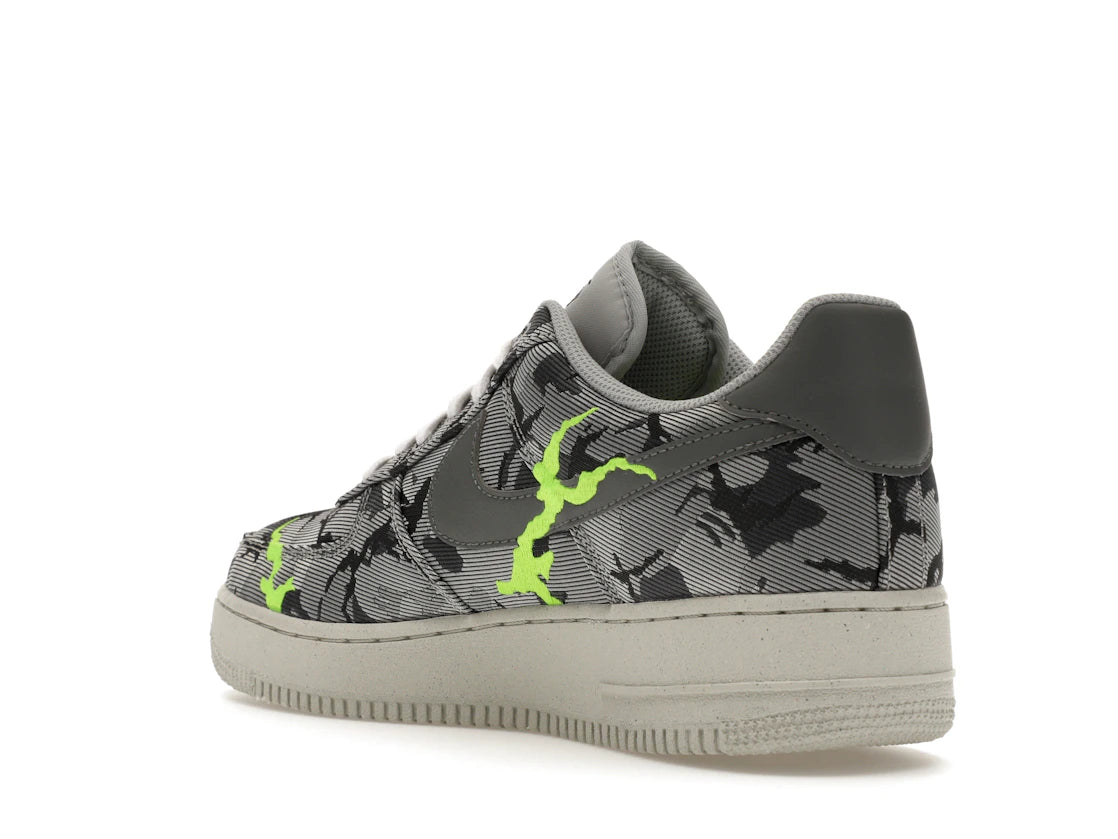 Nike Air Force 1 Low '07 LX Light Smoke Grey Camo Embroidery - vue secondaire B