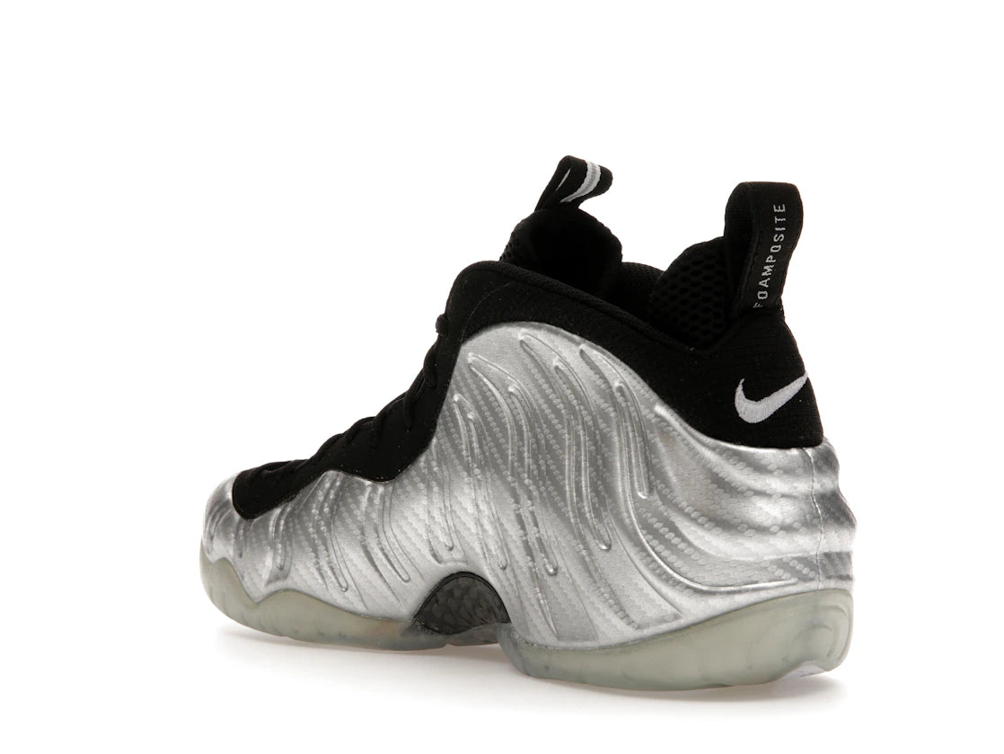 Nike Air Foamposite Pro Silver Surfer - vue secondaire B