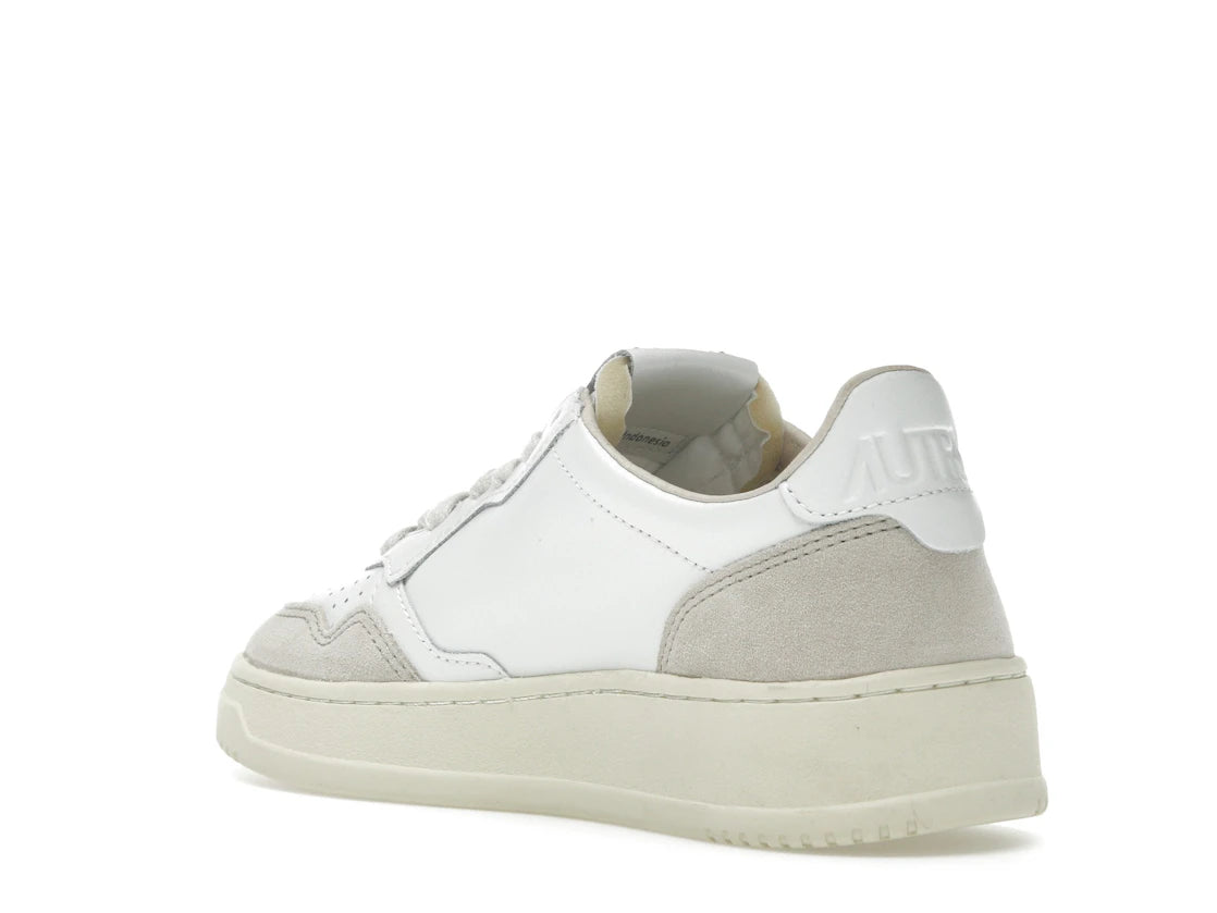 Autry Medalist Leather Low White Beige Suede (Women's) - vue secondaire B