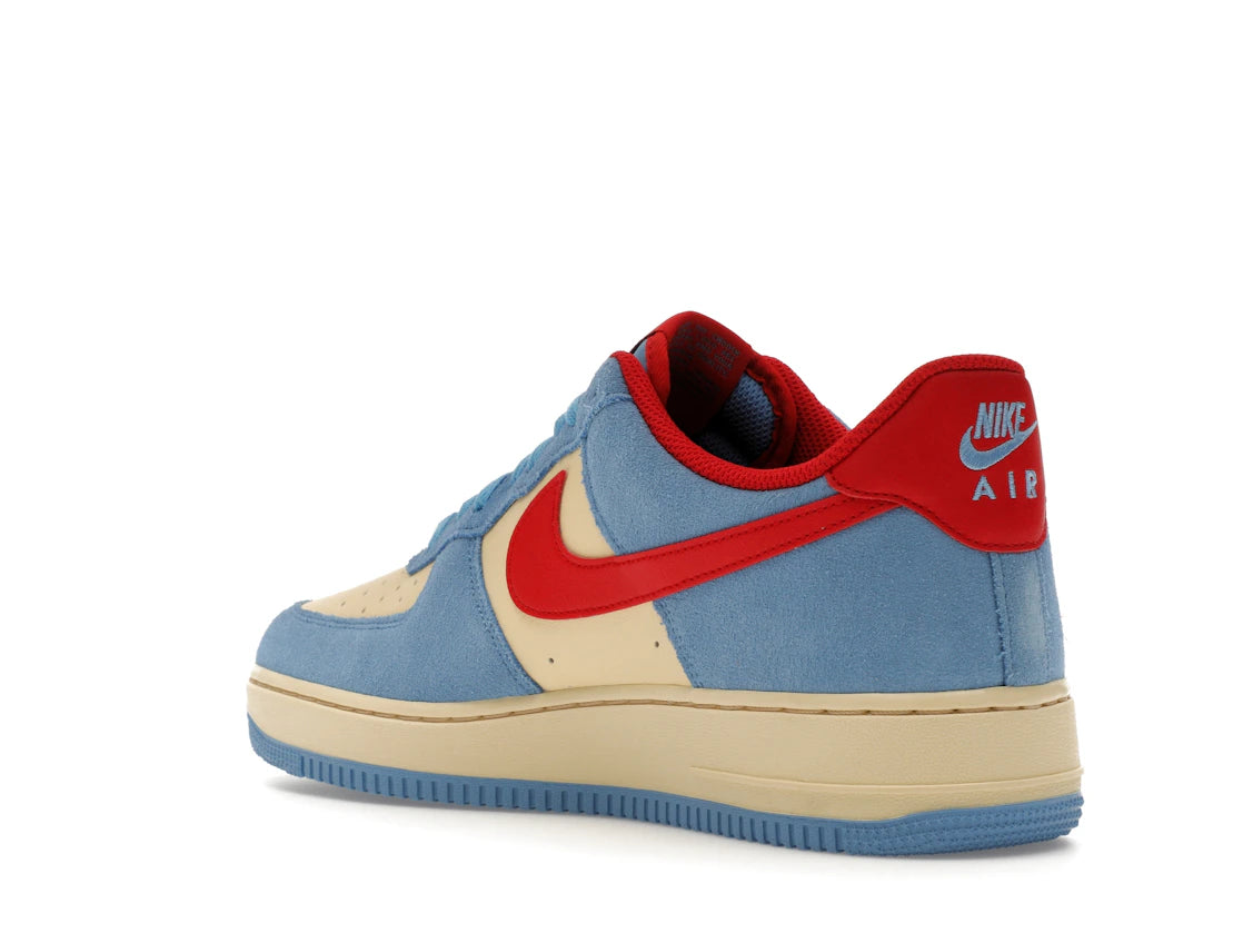 Nike Air Force 1 Low '07 LV8 Doraemon - vue secondaire B