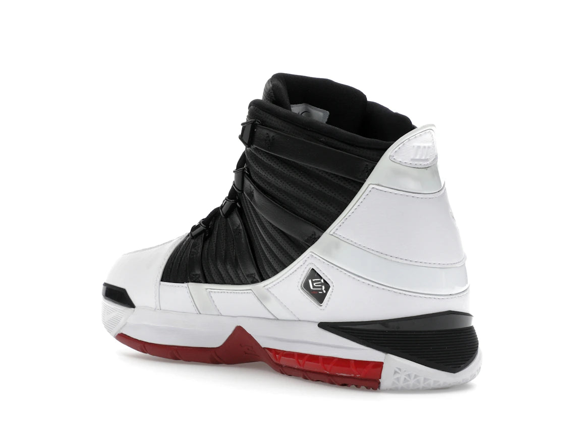 Nike LeBron 3 Home (2019) - vue secondaire B