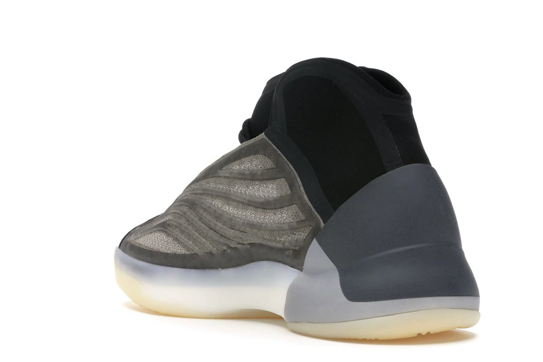 adidas Yeezy QNTM Barium - vue secondaire B