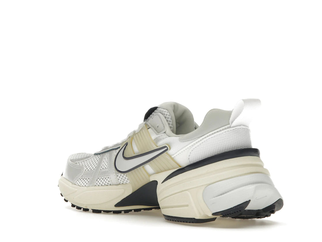 Nike V2K Run White Midnight Navy (Women's) - vue secondaire B