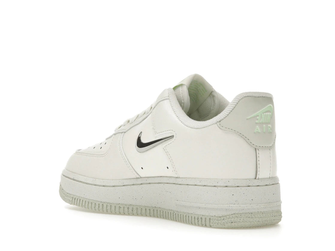 Nike Air Force 1 '07 SE Next Nature Sail Liquid Metal (Women's) - vue secondaire B