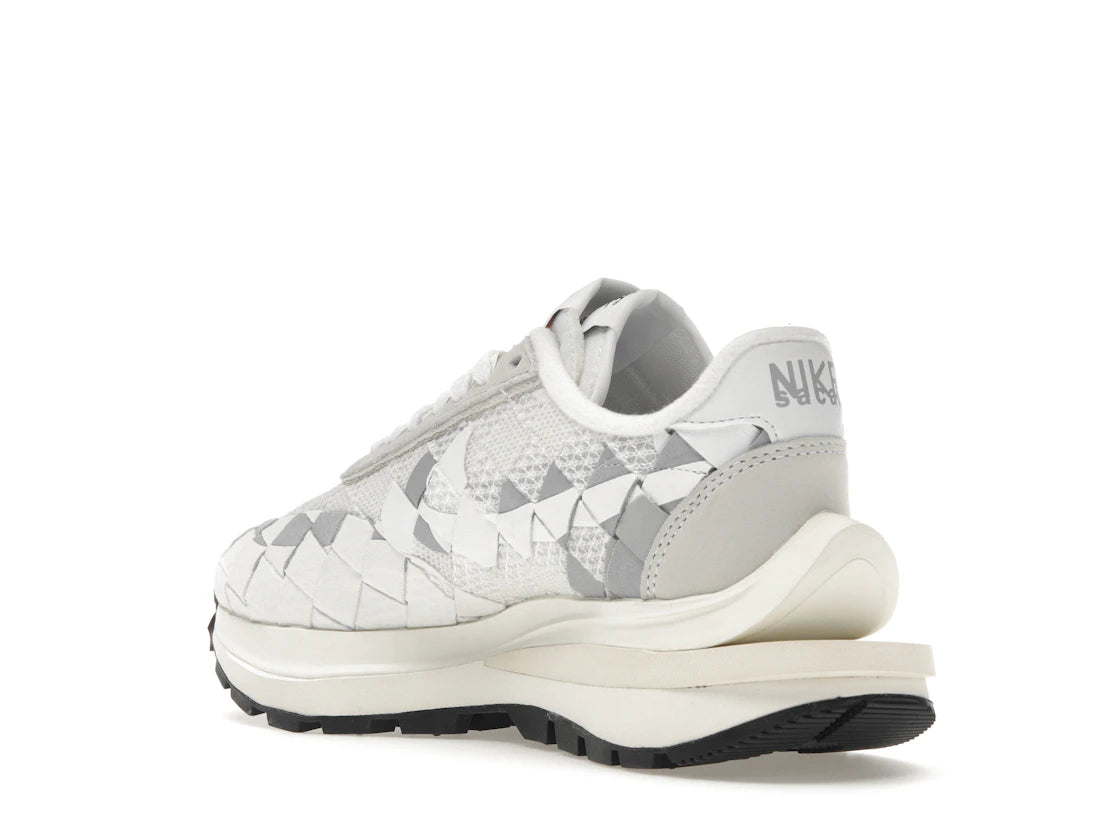 Nike VaporWaffle Woven sacai Jean Paul Gaultier White - vue secondaire B