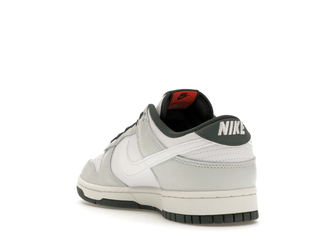 Nike Dunk Low Retro SE Photon Dust Vintage Green - vue secondaire B