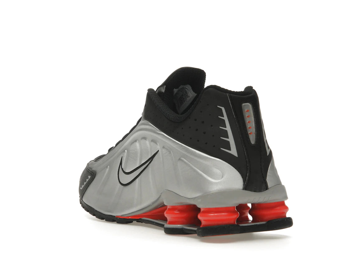 Nike Shox R4 Black Metallic Silver (2025) - vue secondaire B