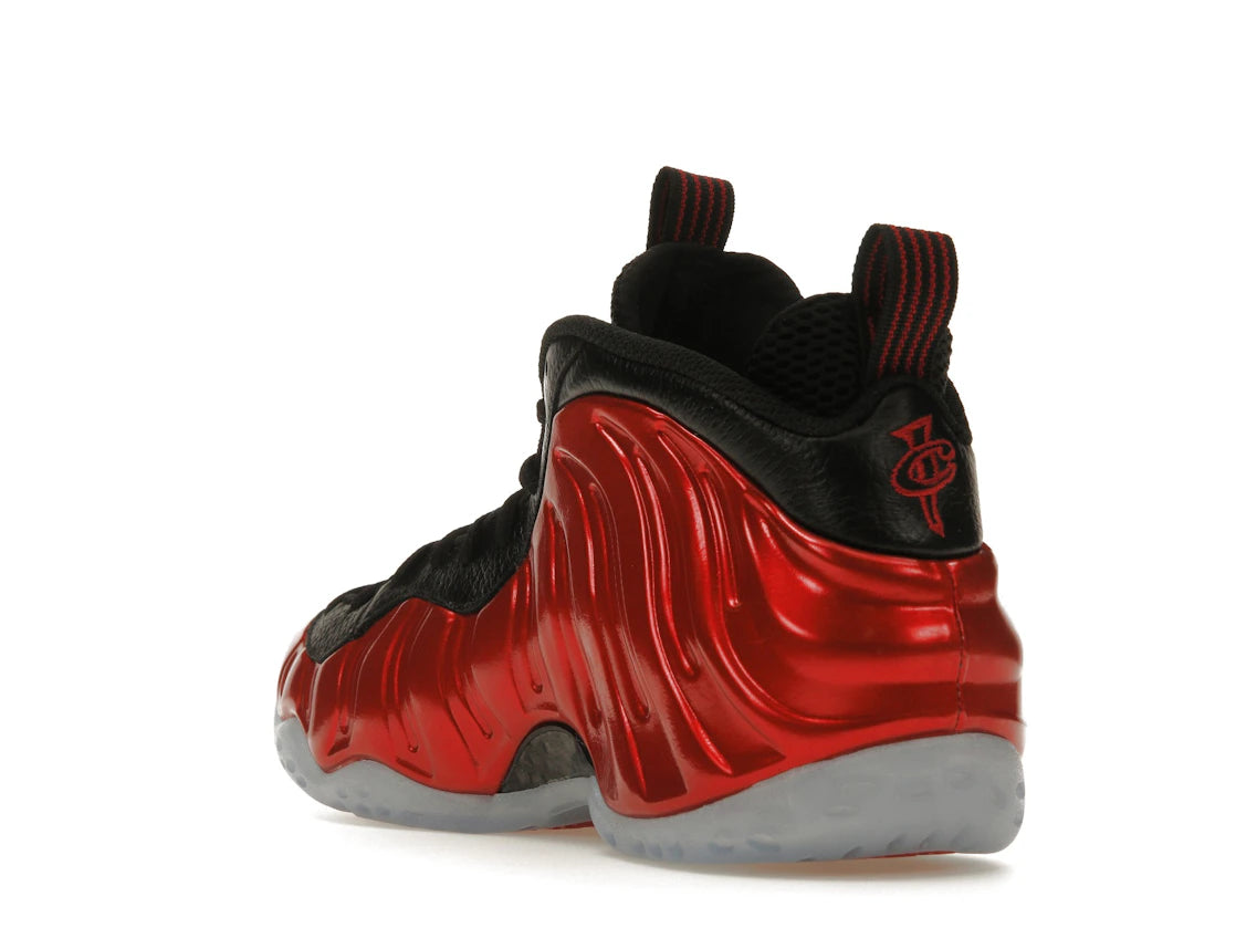 Nike Air Foamposite One Metallic Red (2023) - vue secondaire B