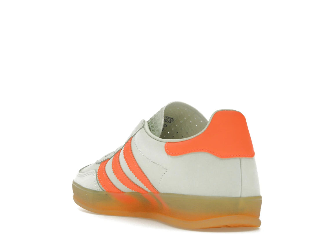 adidas Gazelle Indoor Linen Green Solar Orange (Women's) - vue secondaire B