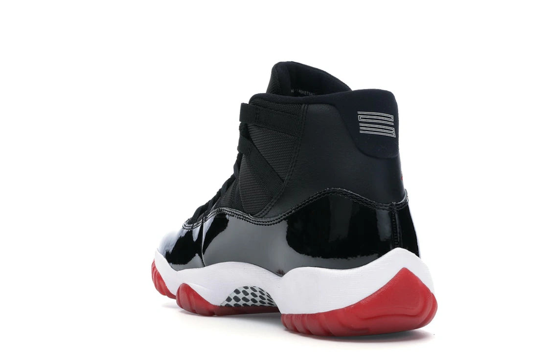 Jordan 11 Retro Playoffs Bred (2019) - vue secondaire B
