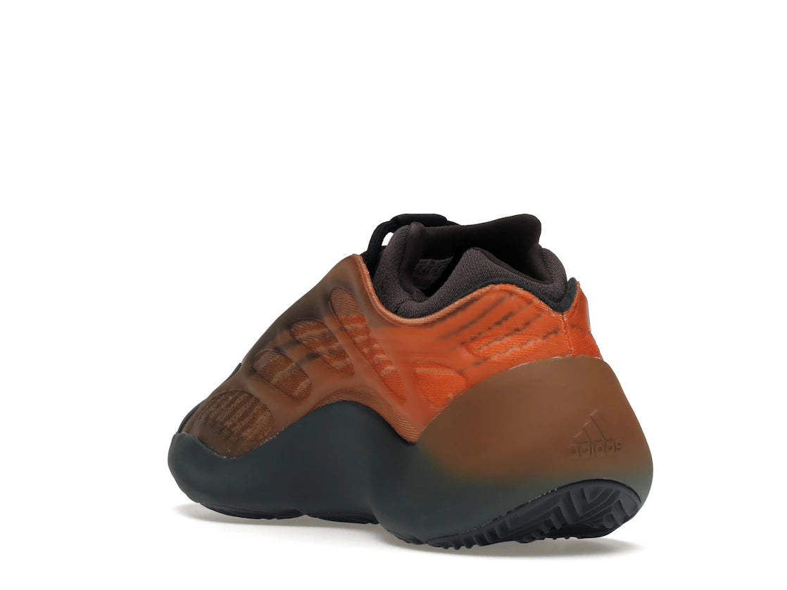 adidas Yeezy 700 V3 Copper Fade - vue secondaire B