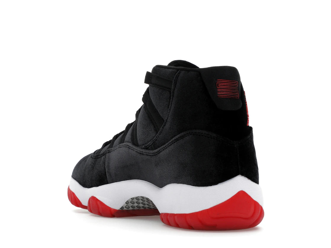 Jordan 11 Retro Bred Velvet (Women's) - vue secondaire B